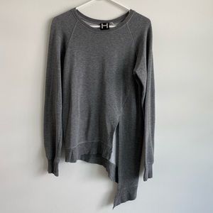 H BY BORDEAUX Grey Asymmetric Pullover